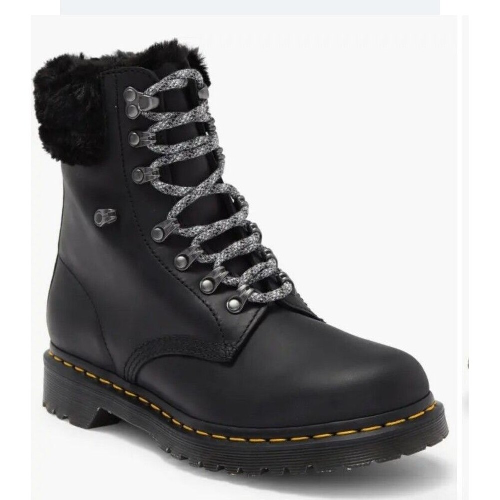 7 W Gender Inclusive 1460 Serena Black Faux Fur Lined Lug Sole Boot Dr. Martens